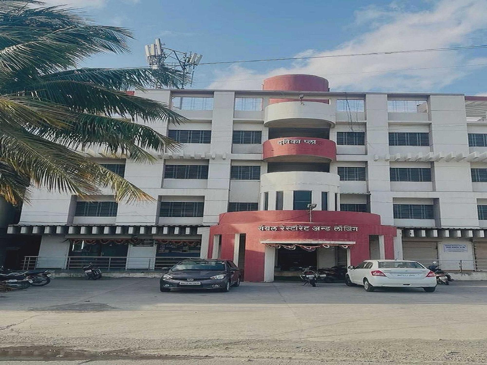 Hotel Royal Lodging Phursungi المظهر الخارجي الصورة